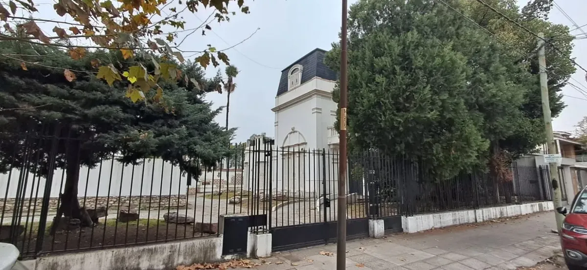 Casa En Alquiler En Ramos Mejia