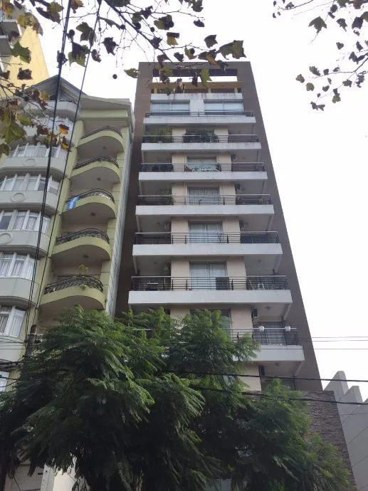 Monoambiente En Excelente Ubicación - Lanús
