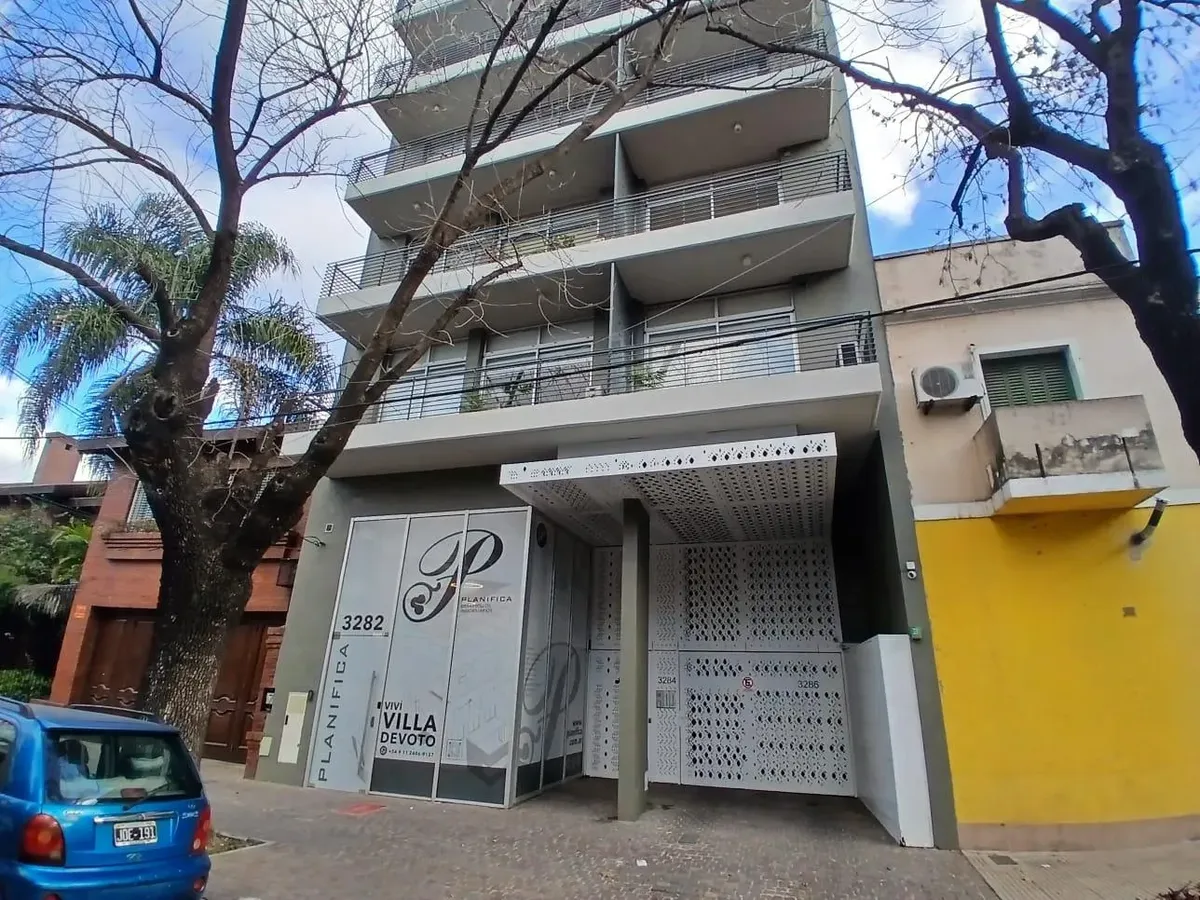 30 m² studio with balcony