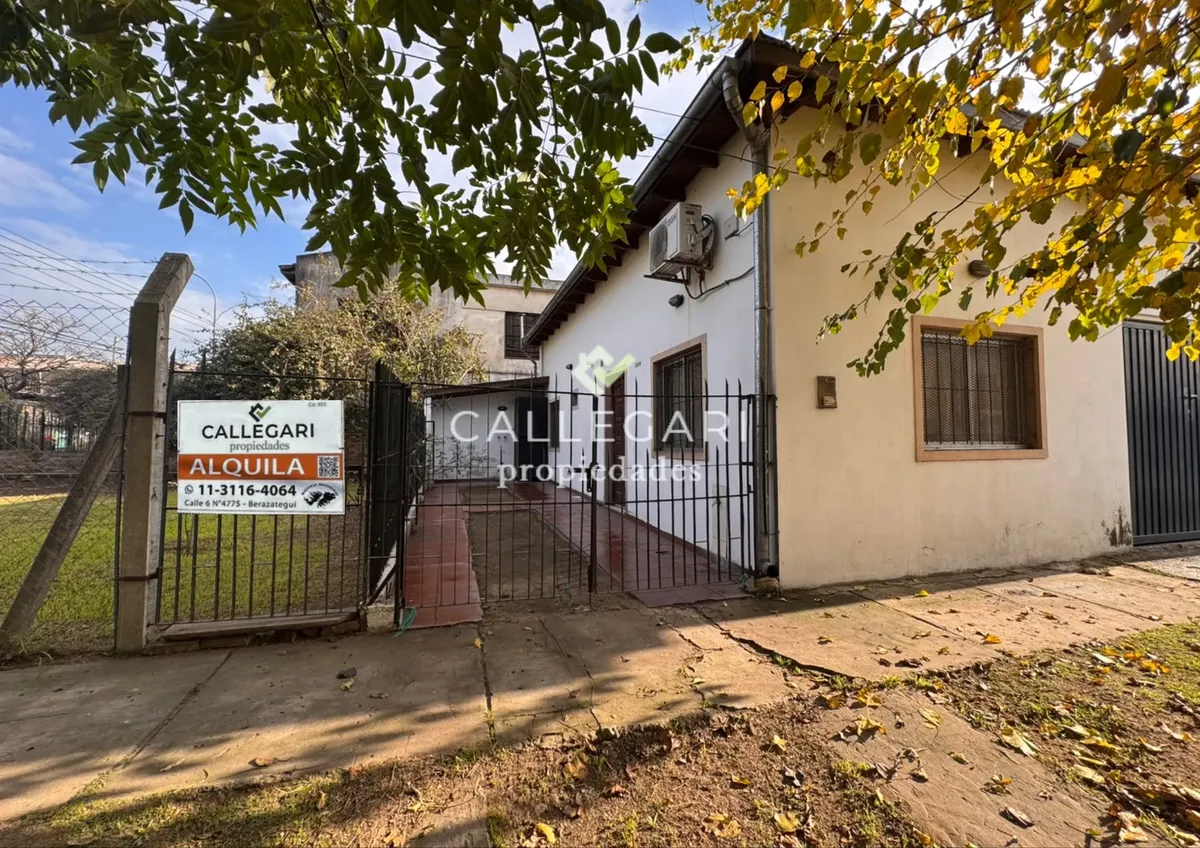 Departamento 2 Ambientes Con Cochera En Alquiler - Berazategui
