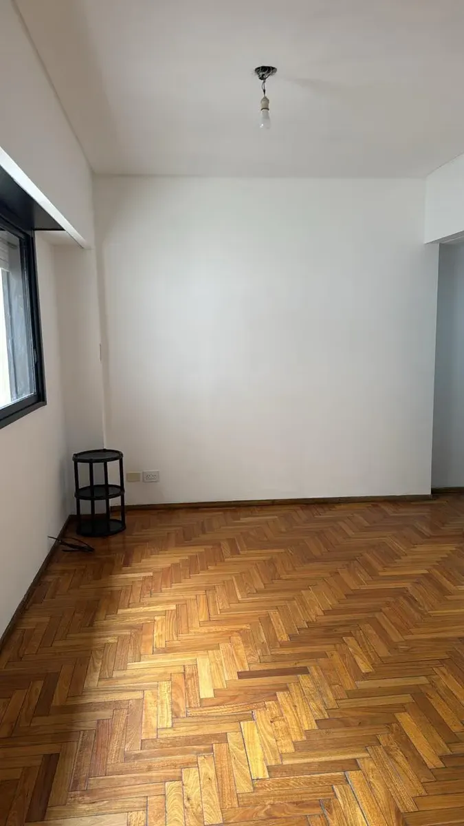 Excelente Dos Ambientes En Alquiler En Pleno Barrio De Caballito