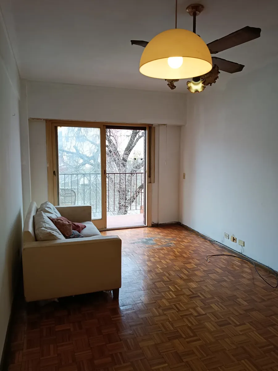 3-room front-facing apartment