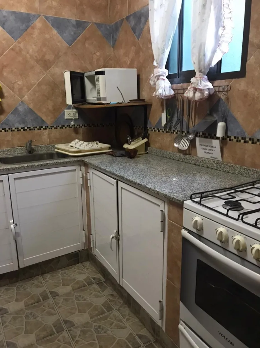 Alquilo Habitación Para Mujer