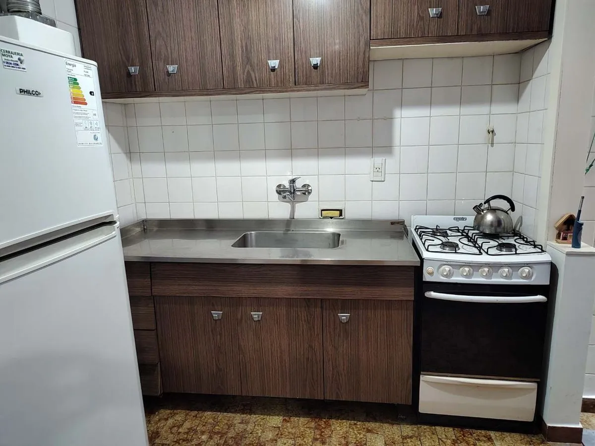 Alquiler Departamento 2 Amb Flores Impecable