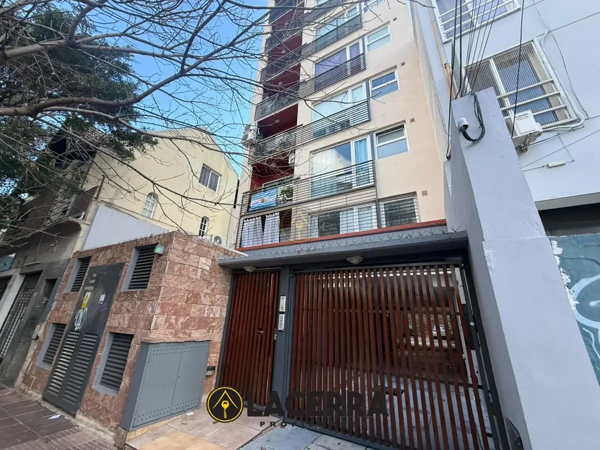 6th floor, balcony at rear