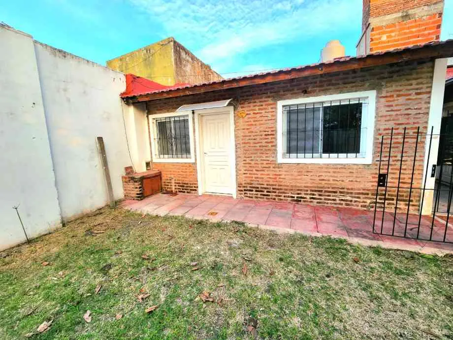 Departamento En Alquiler En Ituzaingo Sur