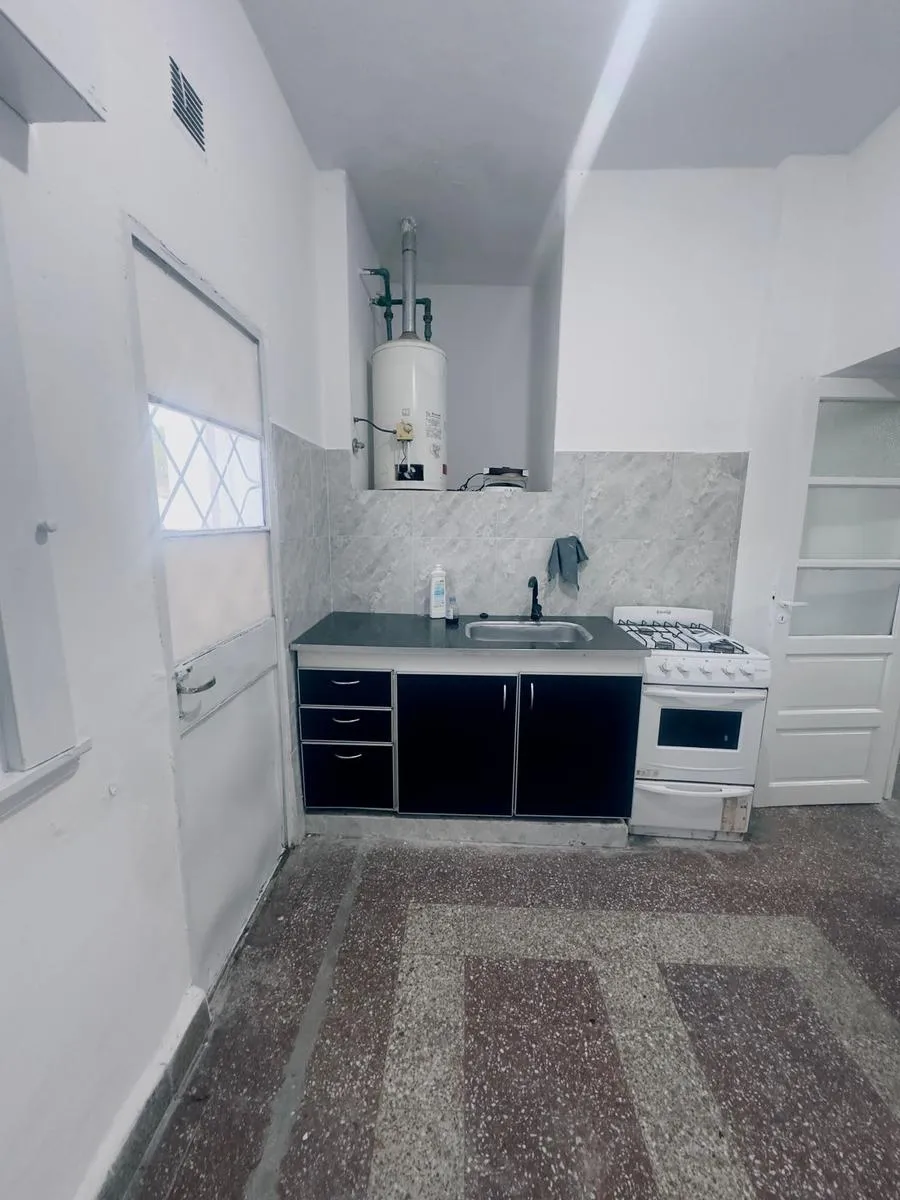 Departamento En Alquiler - Adrogué!
