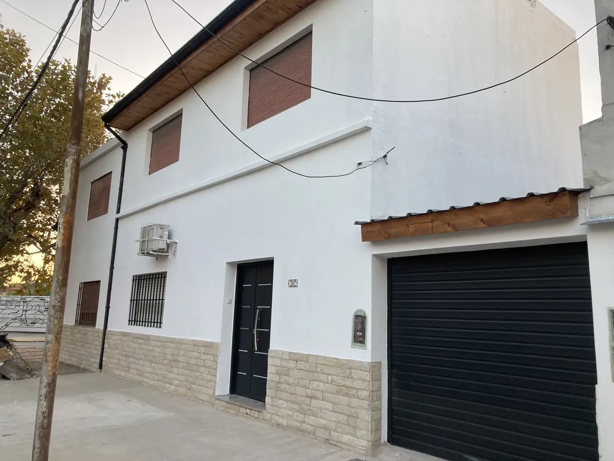 Casa en Ramos Mejía, 2 plantas
