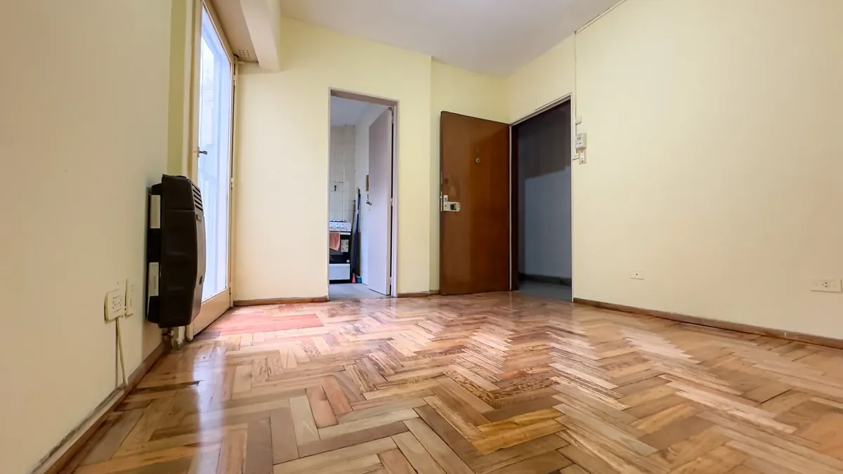 7° piso, parquet y balcón francés