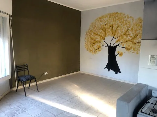 Upper-floor apartment with terrace