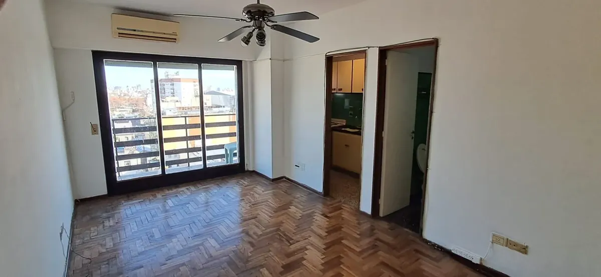 Studio de frente com varanda