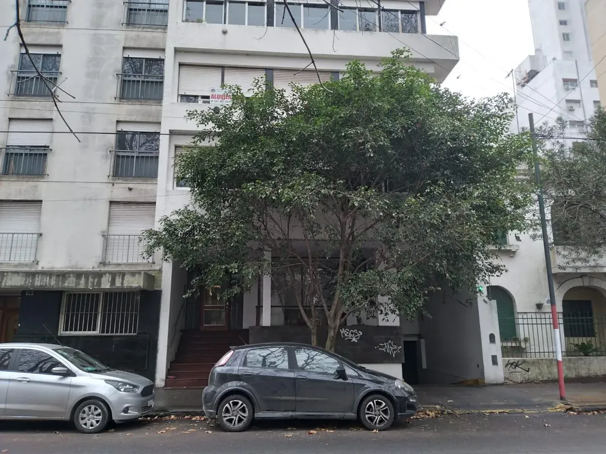 Departamento En Alquiler La Plata