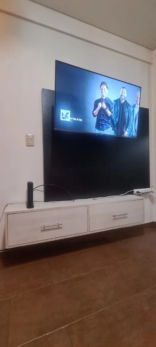 Monoambiente Con Cochera Amplia, Con Equipamiento Modular Para Transformarlo En Dos Ambientes