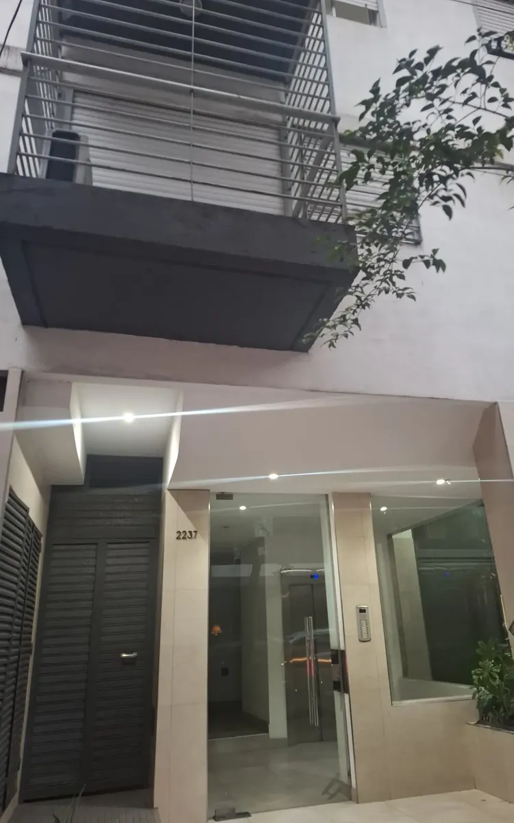 2 комнаты, патио 30 м²