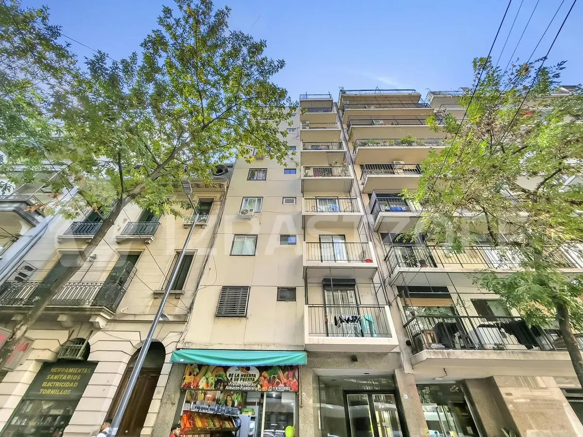 Departamento En Venta En Recoleta Pb Con Patio 2/3 Ambientes