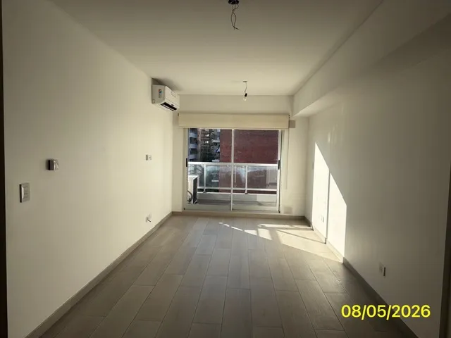 8th floor, north, amenities