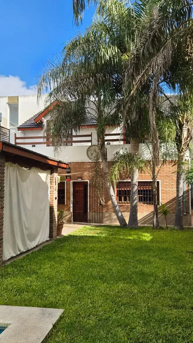 Chalet en Martínez con pileta
