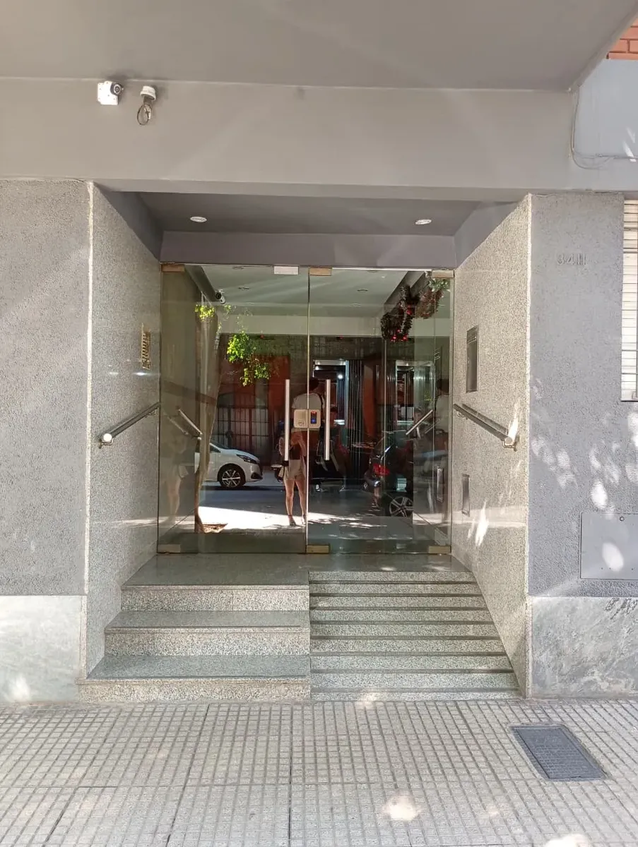 Alquiler Departamento 3 Ambientes Con Patio/lavadero Pb Al Frente Nuñez