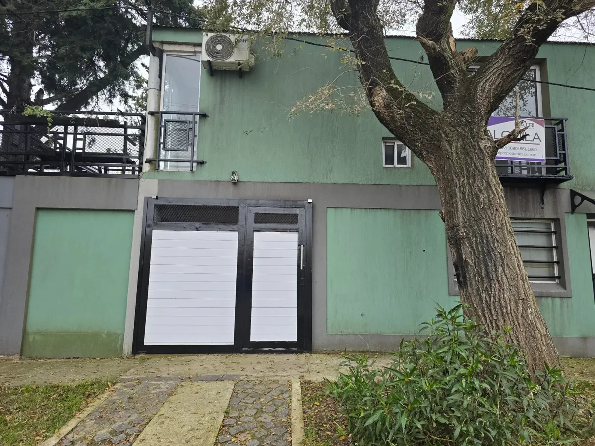Alquilo Duplex Con 2 Dorm - 115 Y 75