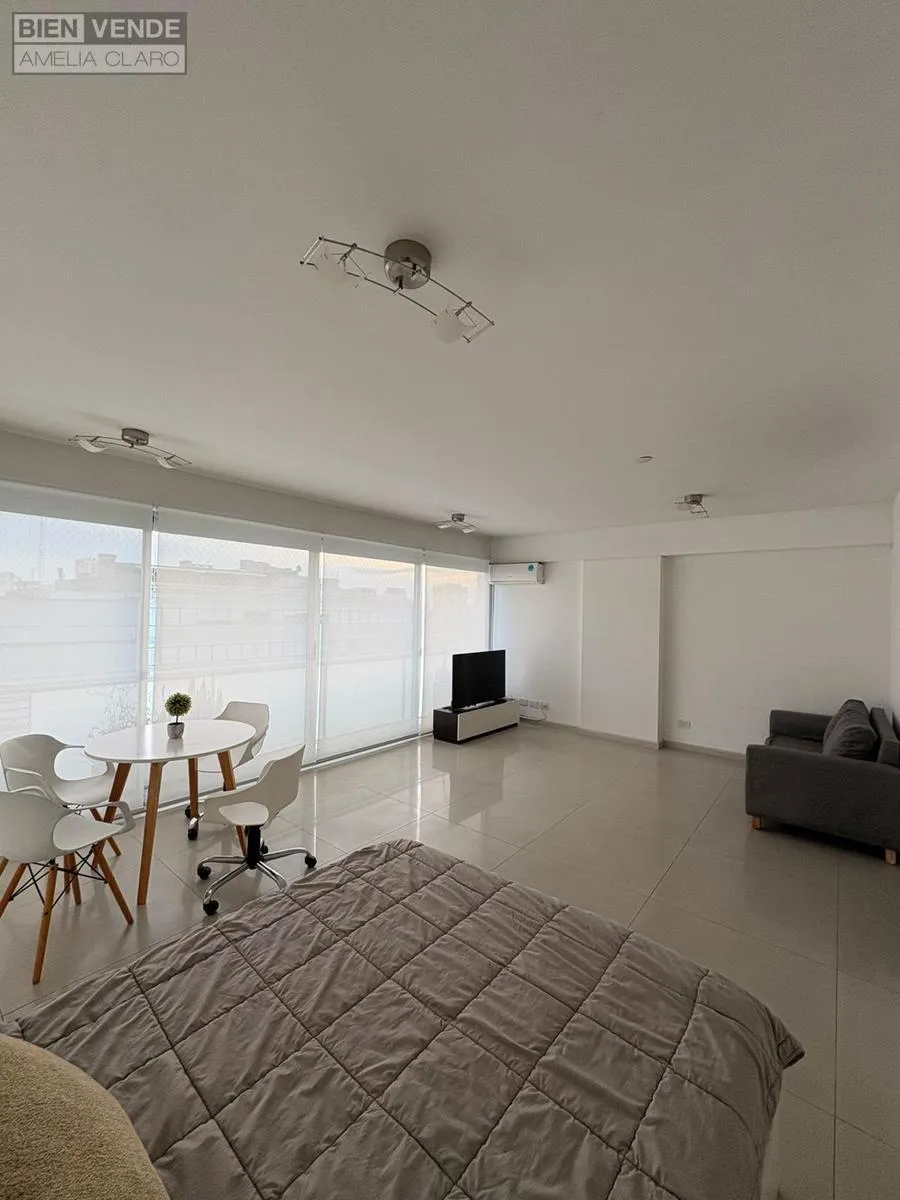 Monoambiente Amoblado | 43m2 | Frente Con Balcón | Piso 13 Súper Luminoso | Apto Mascota | Belgrano