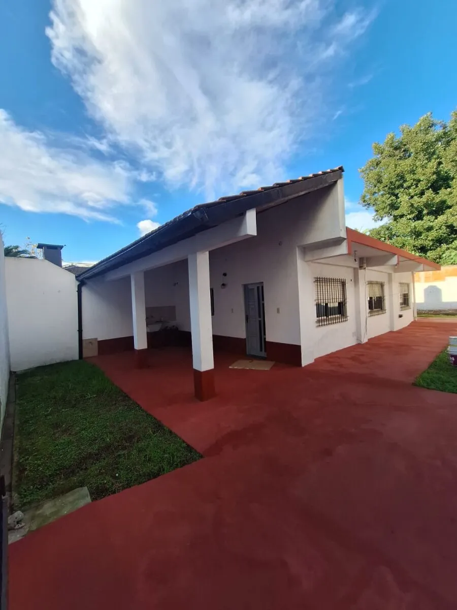 PH 3 ambientes con patios