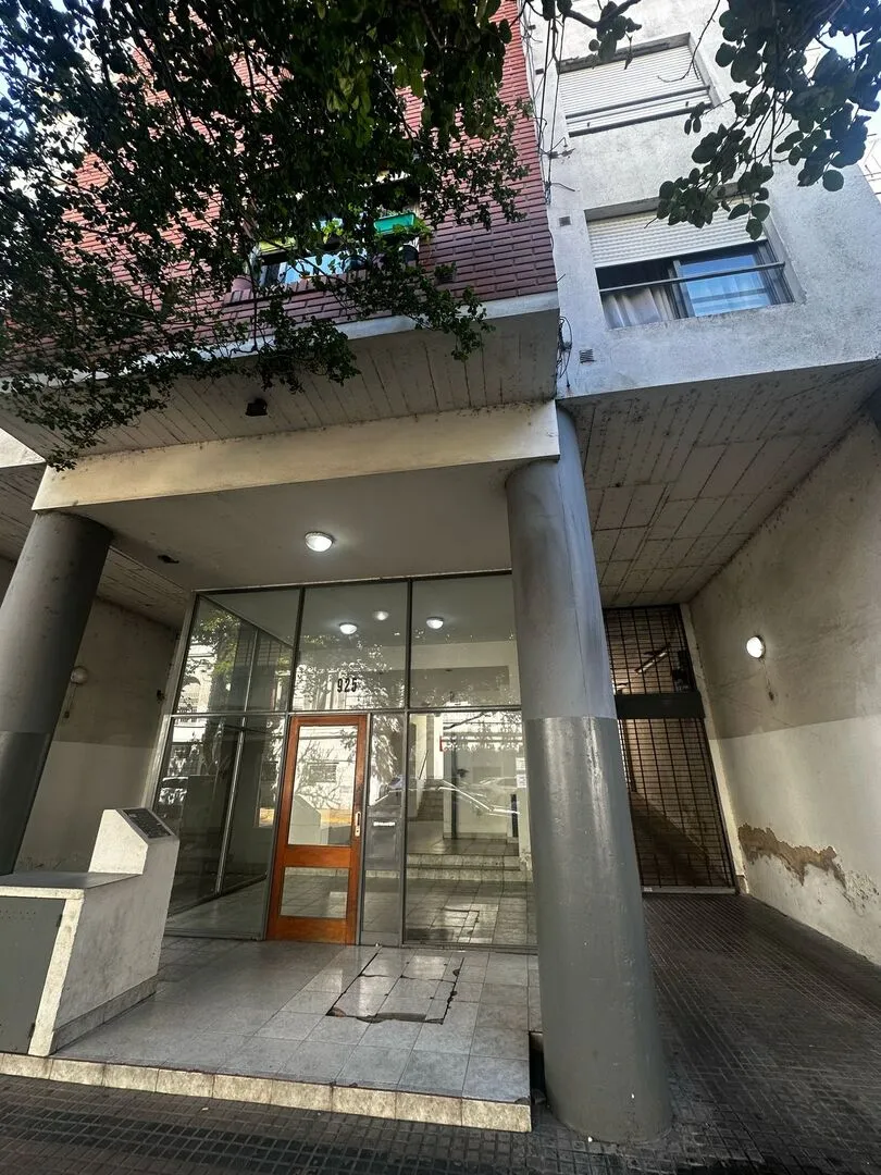 Monoambiente 6° piso con balcón