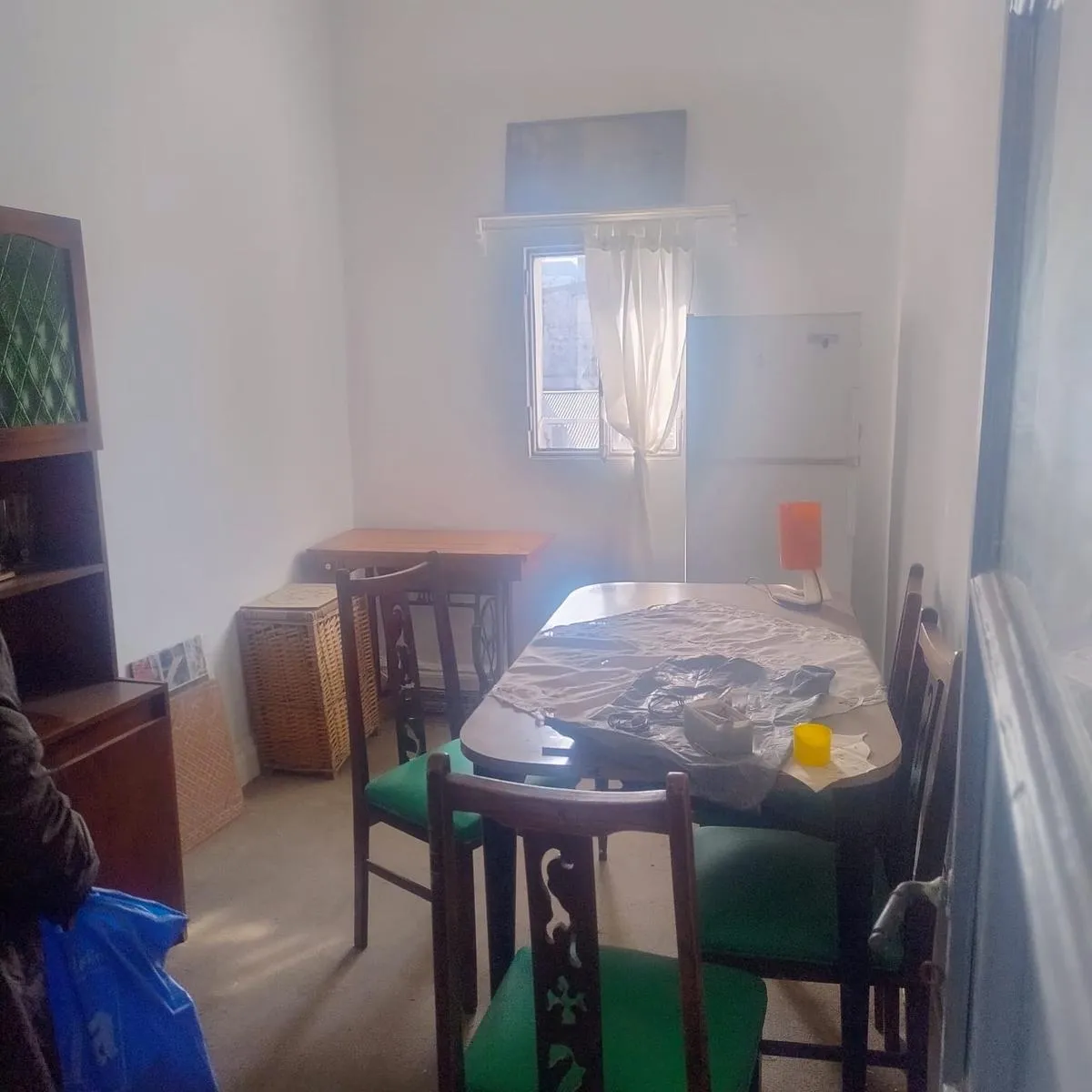 2-room Abasto walk-up