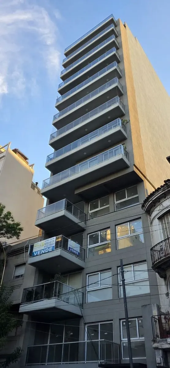 Alquiler Departamento 2 Ambientes Barracas 72 M2 A Estrenar Piso 5 Suite + Toilette Balcón Placards (/2) Mampara En Baño