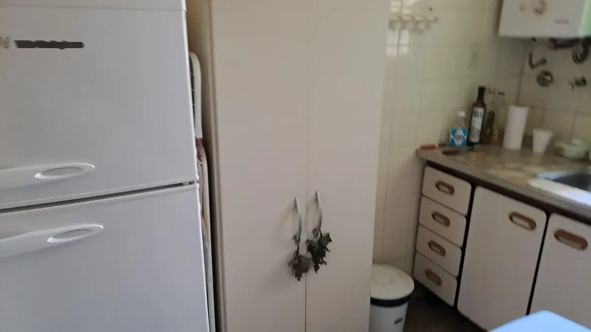 Monoambiente Divisible 32m2- Luminoso- Cocina Separada- Cerca Avenida- Baja Expensa