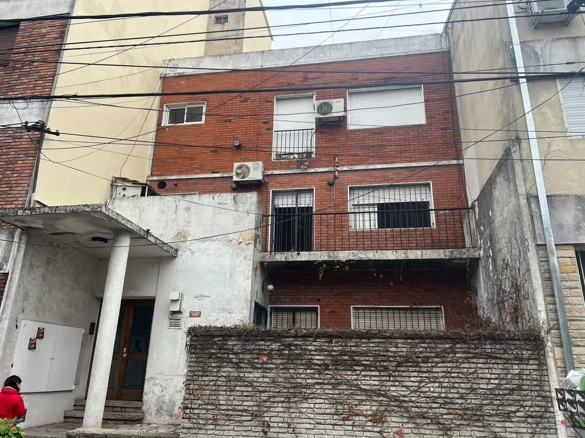 Departamento Con Balcón Terraza A 1 Cuadra De La Quinta Presidencial