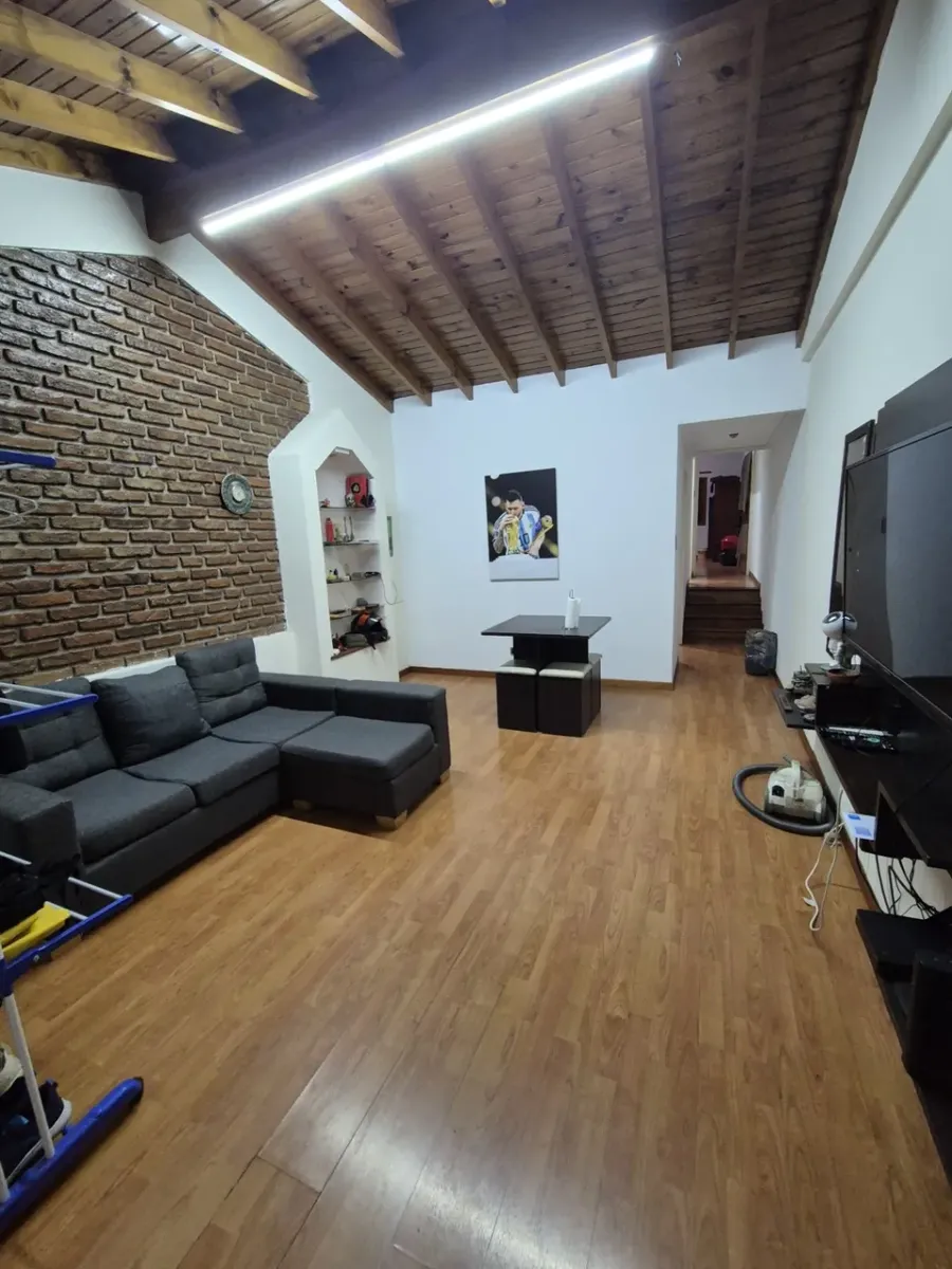 PH 1 dormitorio con balcón