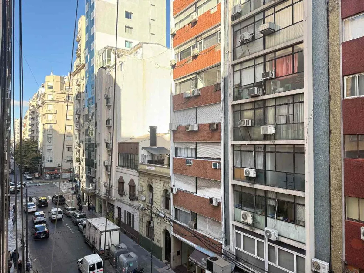 2 ambientes al frente, piso 3