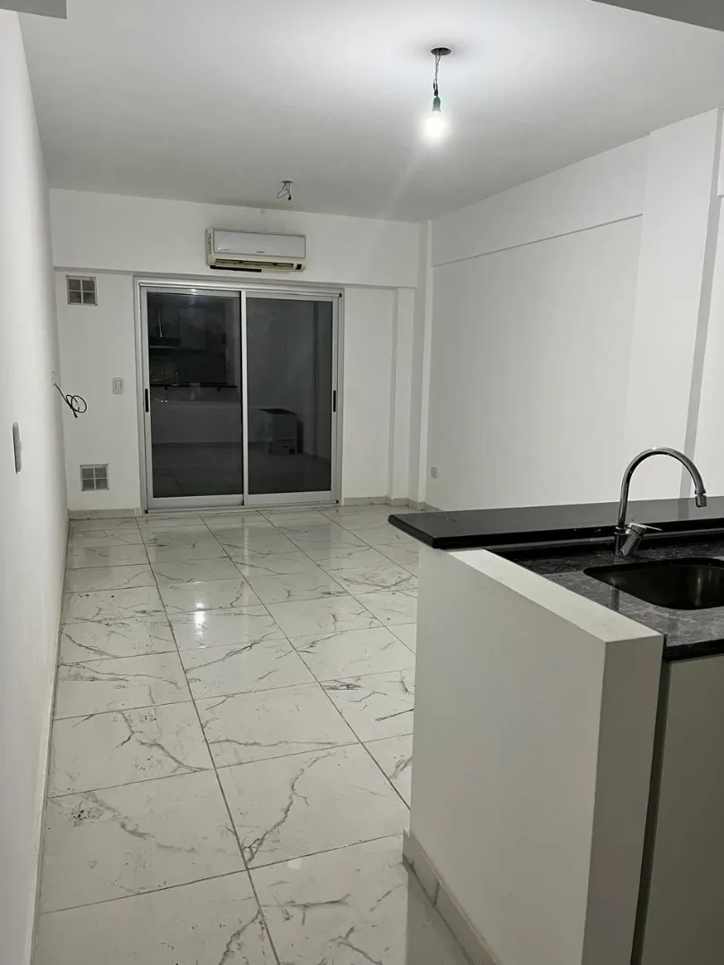 Monoambiente a estrenar con balcón