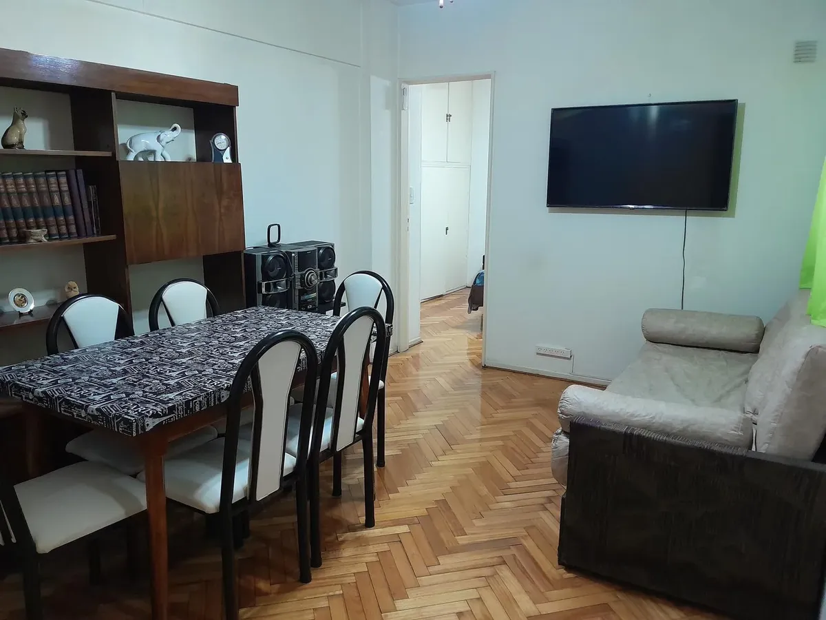 2 ambientes amoblado, aire y parquet