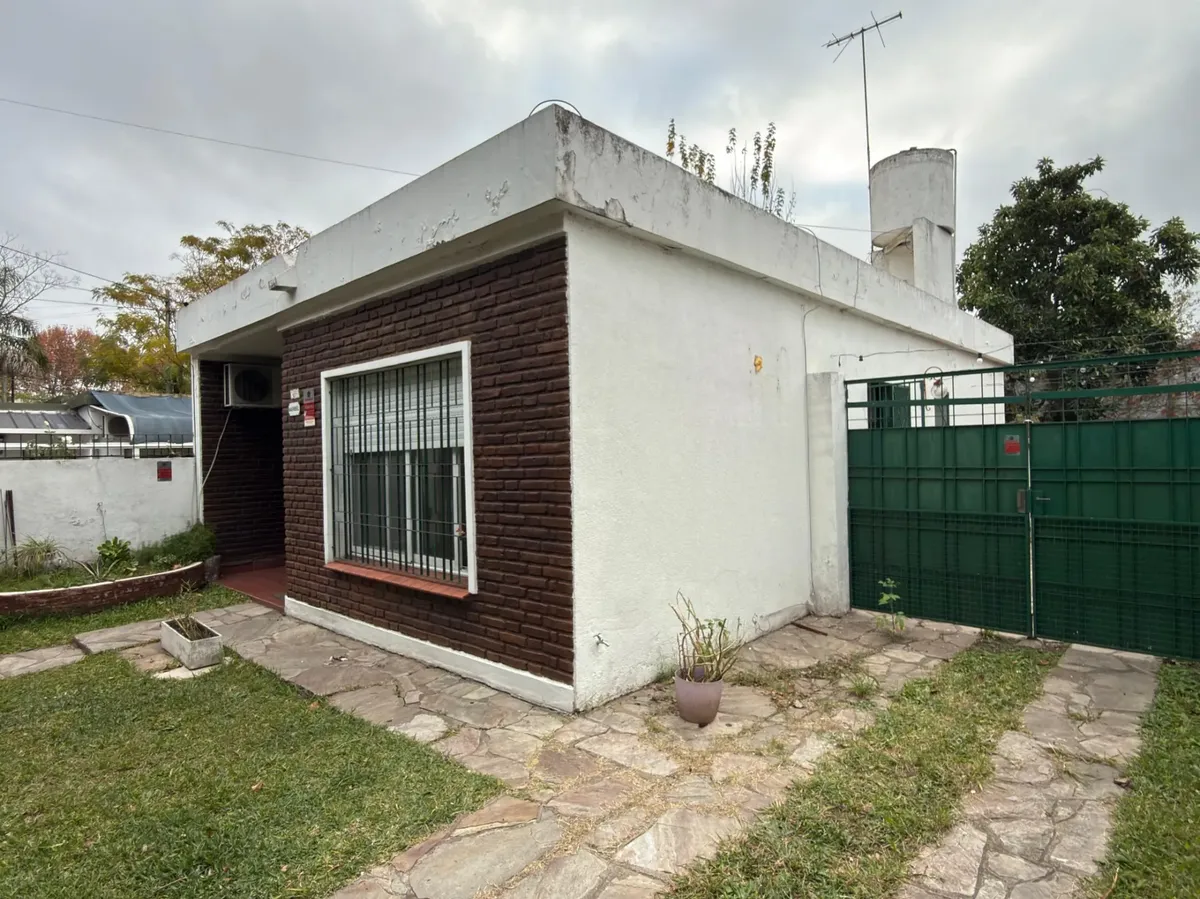 Hermosa Casa En Alquiler Prox A Parque Cisneros
