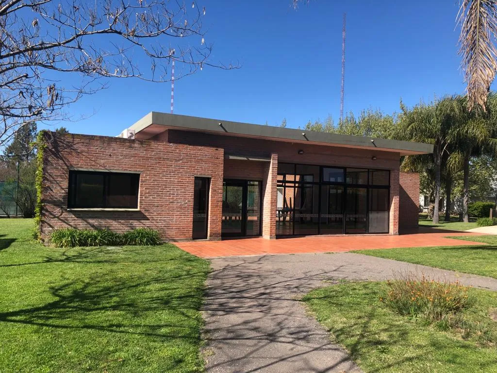 Terraço 24 m², vista para a lagoa