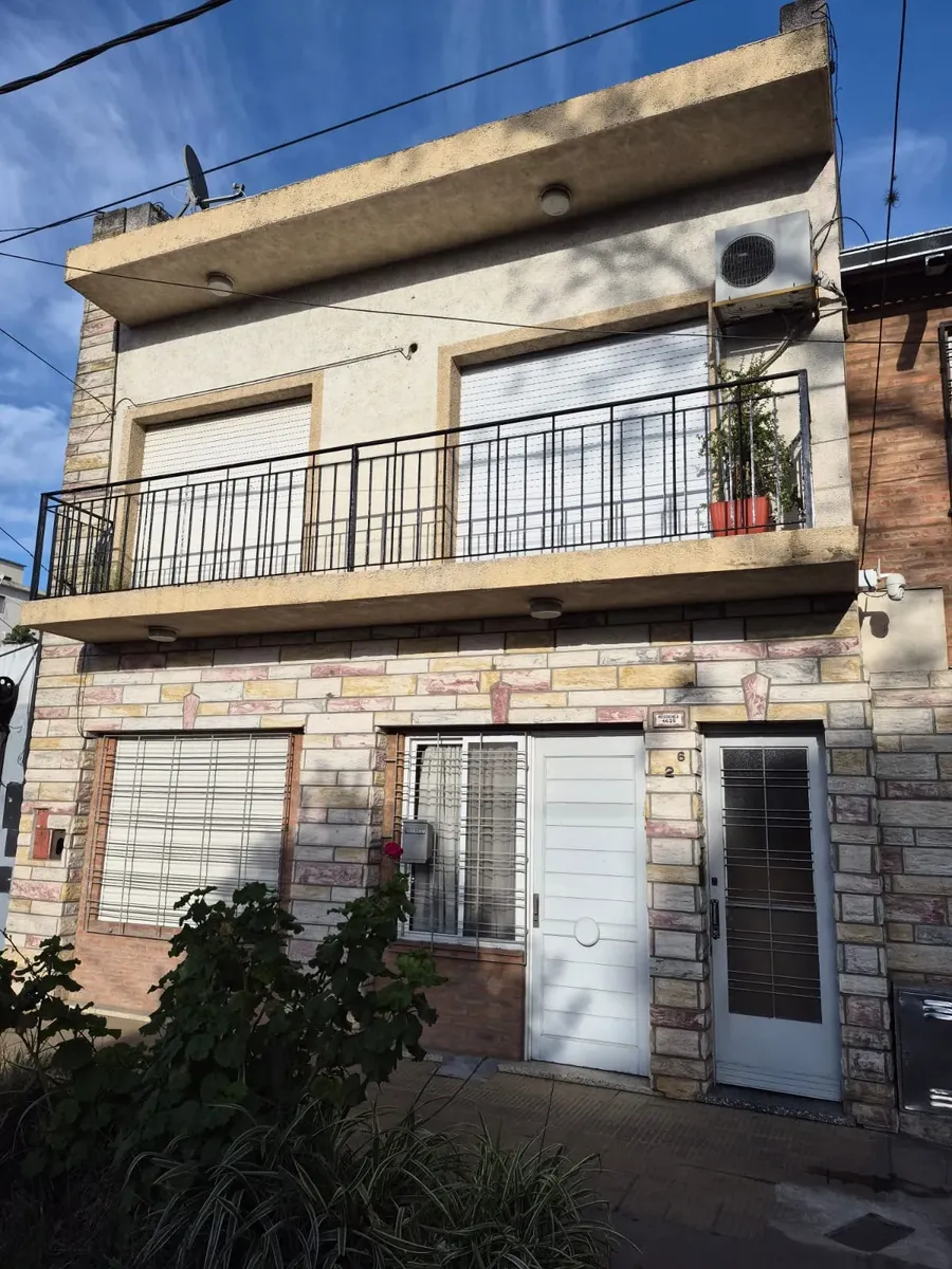 Departamento En Alquiler, Excelente Ubicacion, Cruce Varela