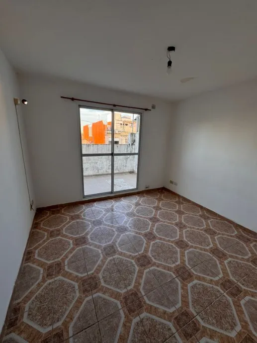 Departamento En Alquiler En Lomas Del Mirador