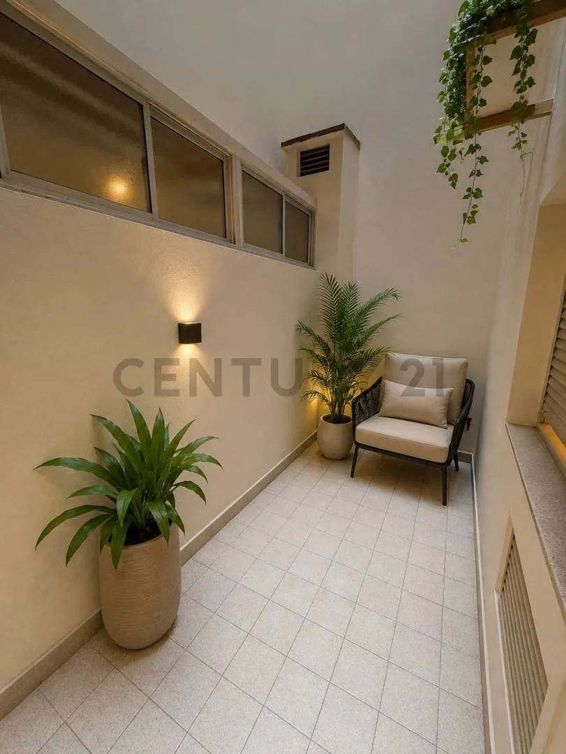 Recoleta, patio and renovated