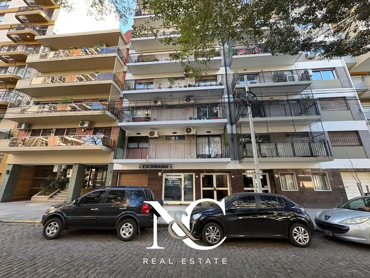 1st floor, 2-room with AC