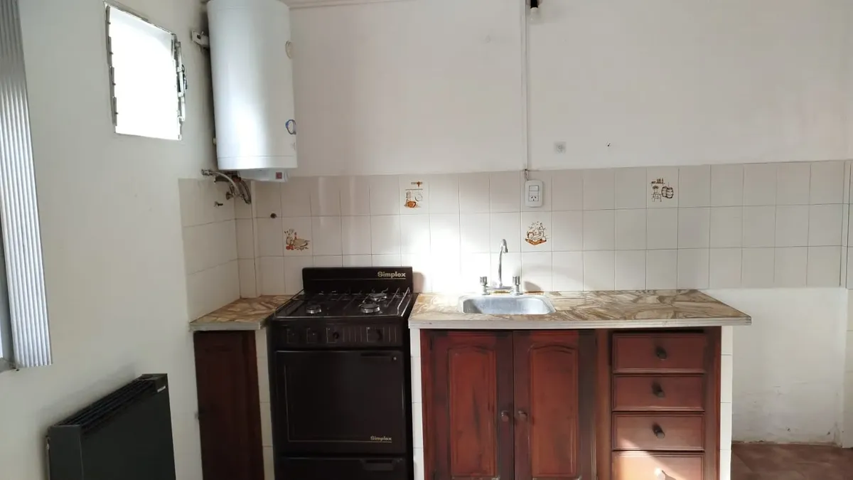 Dueño Alquila. Sin Expensas. Departamento 1 Dormitorio En Zona Céntrica De City Bell.