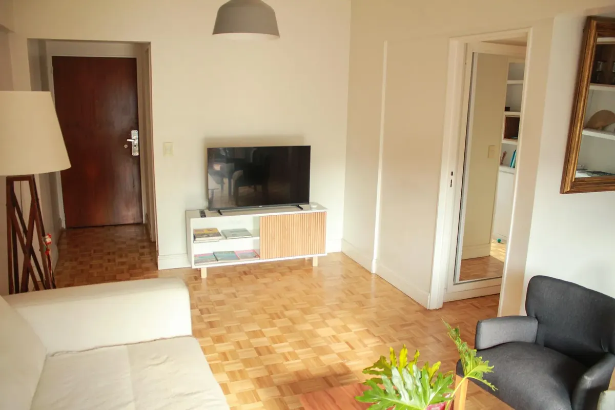 Departamento 2 Ambientes En Alquiler En Recoleta Amoblado Con Cochera