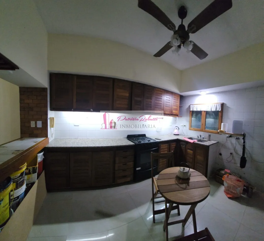 5-room PH with patio