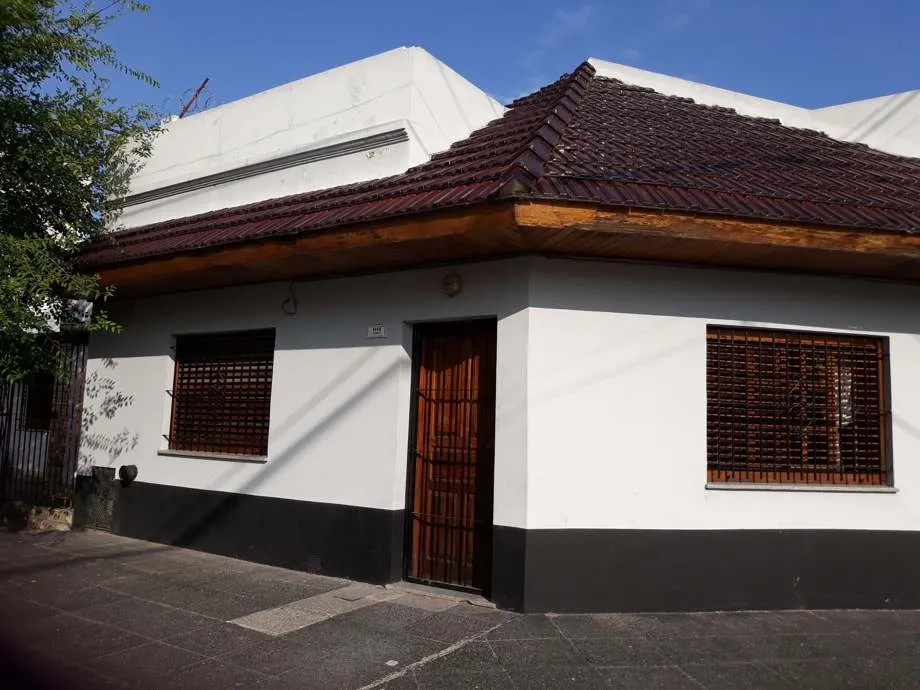 Esquina, patio y terraza, 1 dormitorio