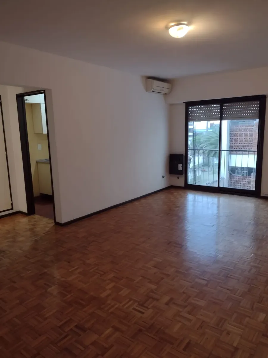 Monoambiente 3° piso este