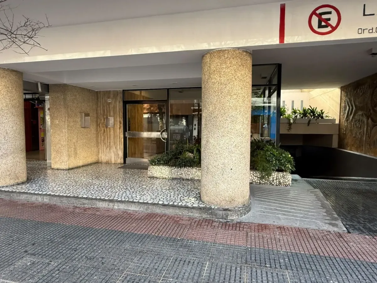 Hermoso Dos Ambientes En Barrio Chino!