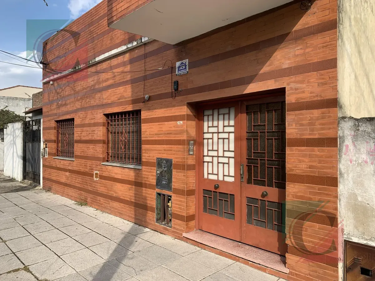 PH 3 ambientes con patio