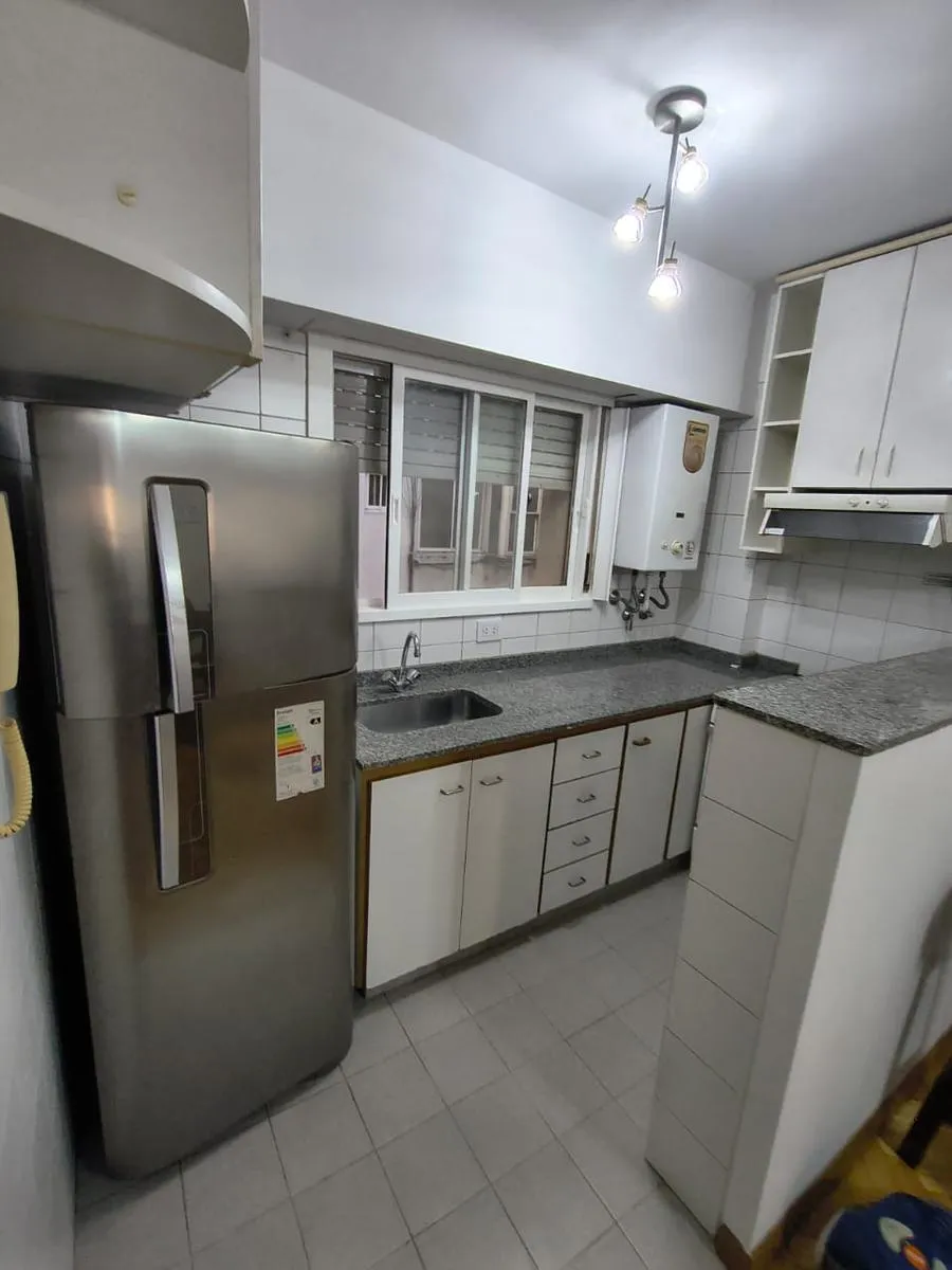 Monoambiente 5° piso con balcón