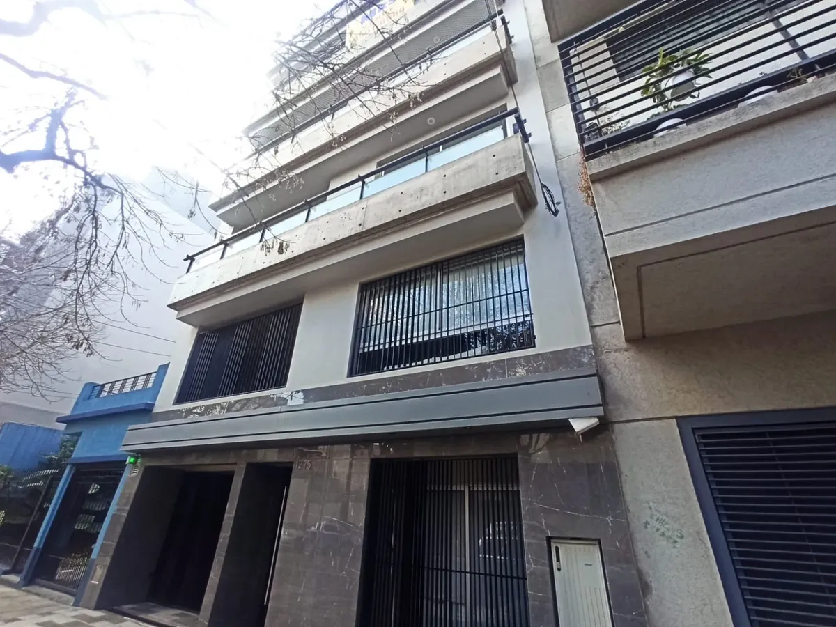 Alquiler Depto 1 Amb C/ Cochera Urquiza Aestrenar