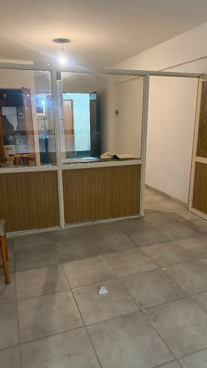 Monoambiente apto profesional en Microcentro